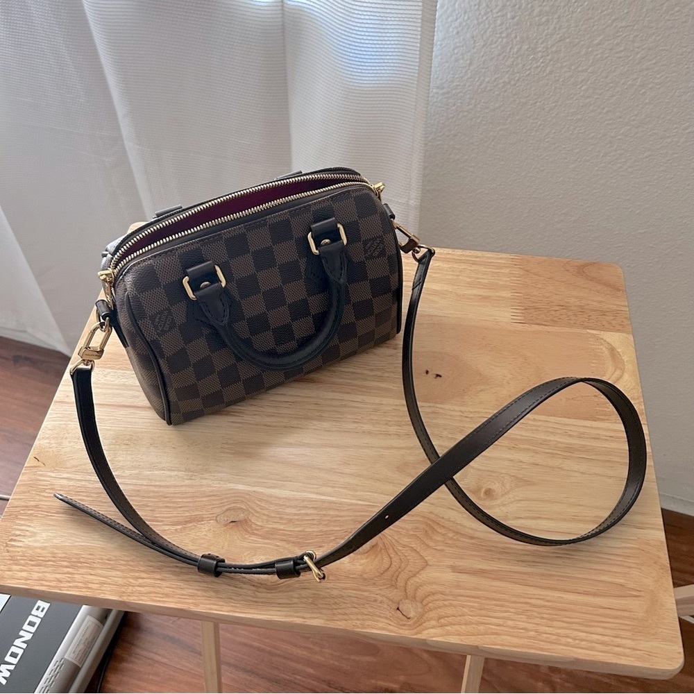 Louis Vuitton 100% Authentic Speedy Bandoulière 20